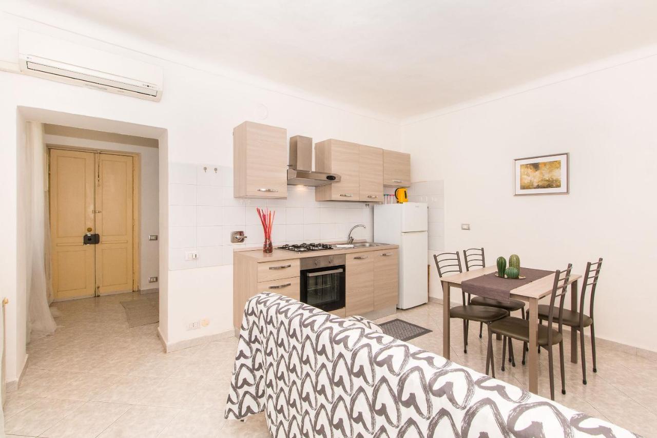 Corso Vittorio & Parco Del Valentino Bright Flat Turim Exterior foto